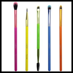 🚫 SOLD • 5 PC NEON EYE BRUSH COLLECTION